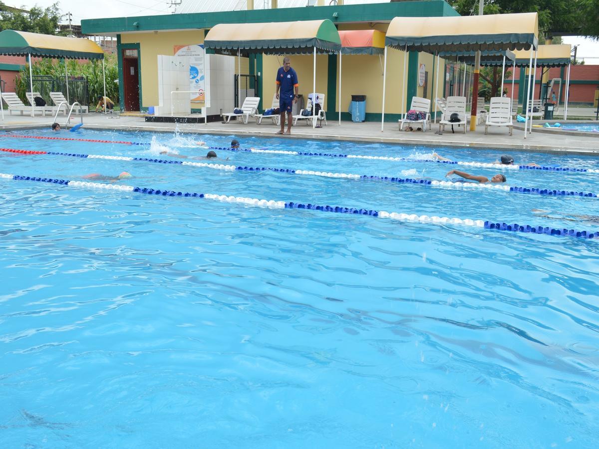Conafovicer Piura Hotel Ngoại thất bức ảnh